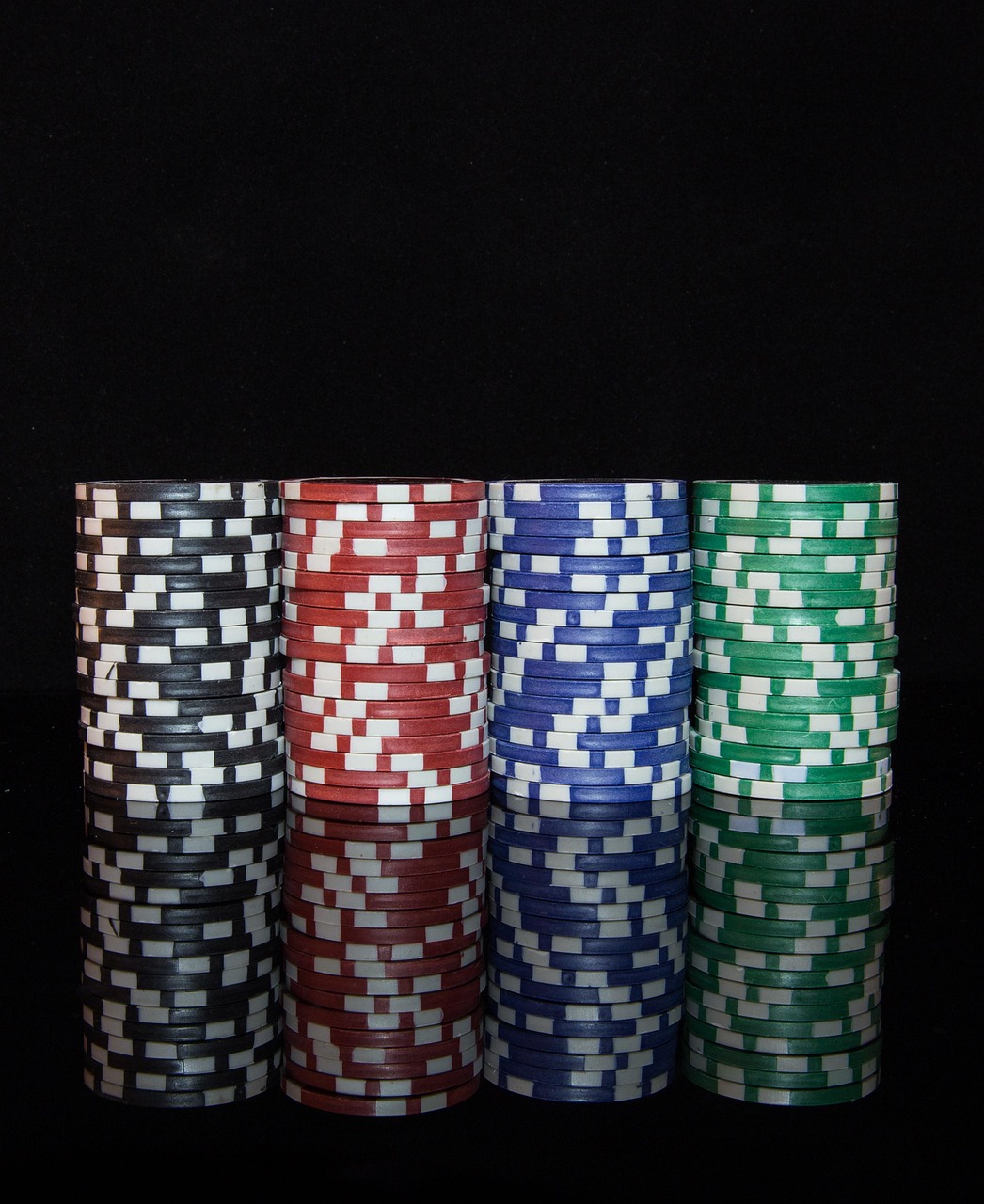 The Real Difference Between Pokies, Slots and Video Poker
